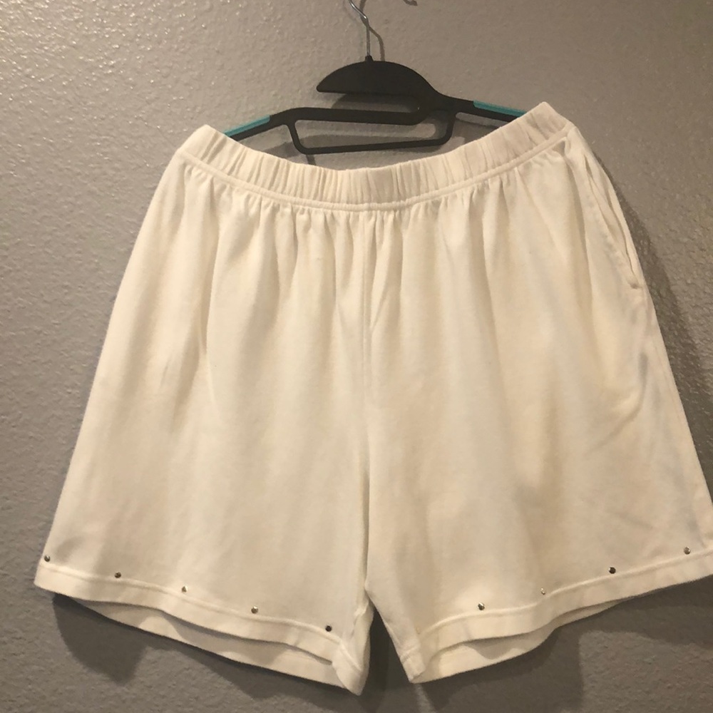 Women short